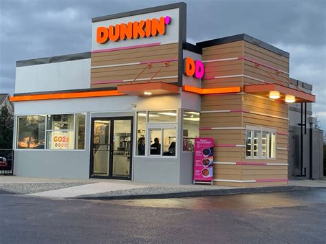 Looking for great coffee, breakfast, and espresso options? Find a Dunkin' near you with a drive thru, curbside pickup, mobile-ordering, and WiFi. We were unable to find a Dunkin'® within your radius that meets the search criteria.